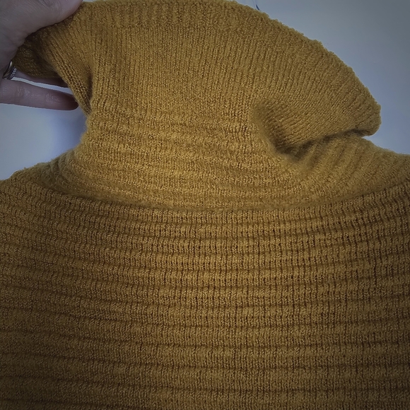 Madewell Women's Belmont Mock Neck Sweater - Picture 11 of 11